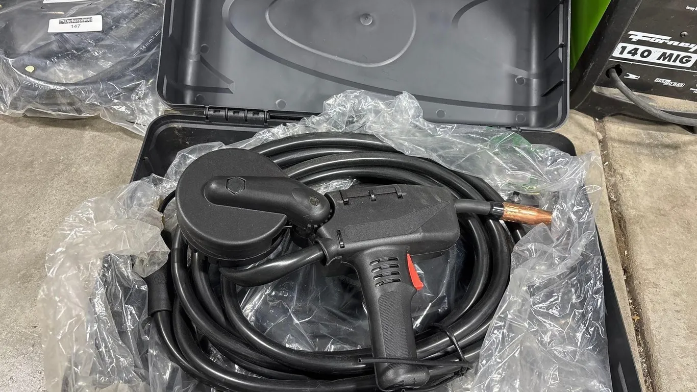 MIG WELDING SPOOL GUN