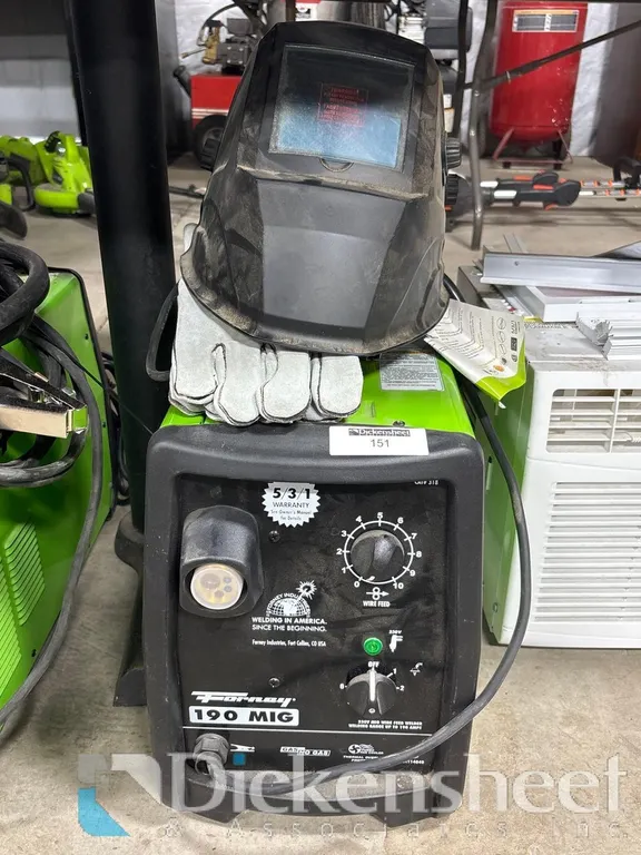 FORNEY 190 MIG WELDER WITH HELMET & GLOVES