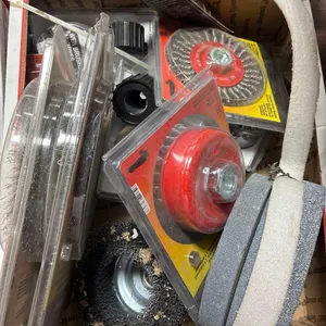 SELECTION OF WIRE WHEELS/BRUSHES