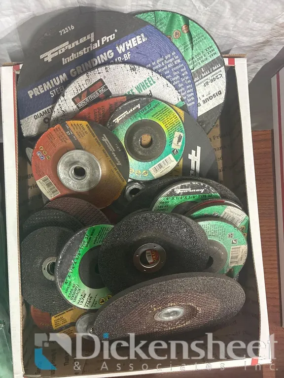 LOT OF FORNEY AND OTHER GRINDING WHEELS