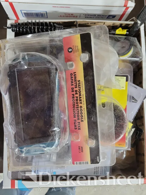 STATIONARY GOGGLES, WIRE WHEELS, MINI AIR LUBRICATOR & MORE LOT
