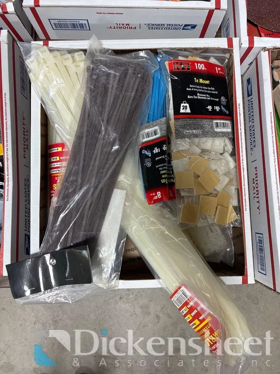 LOT OF CABLE TIE MOUNTS & TIES