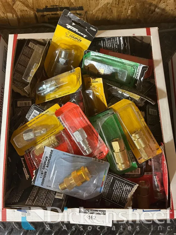 COUPLERS & PLUGS LOT