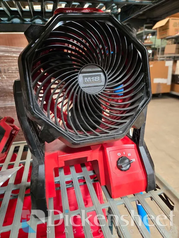 MILWAUKEE JOB SITE FAN