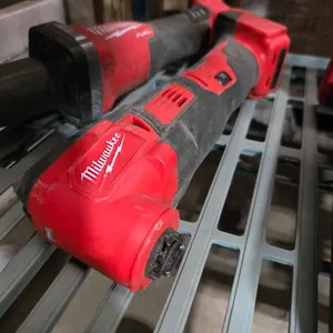 MILWAUKEE MULTI-TOOL