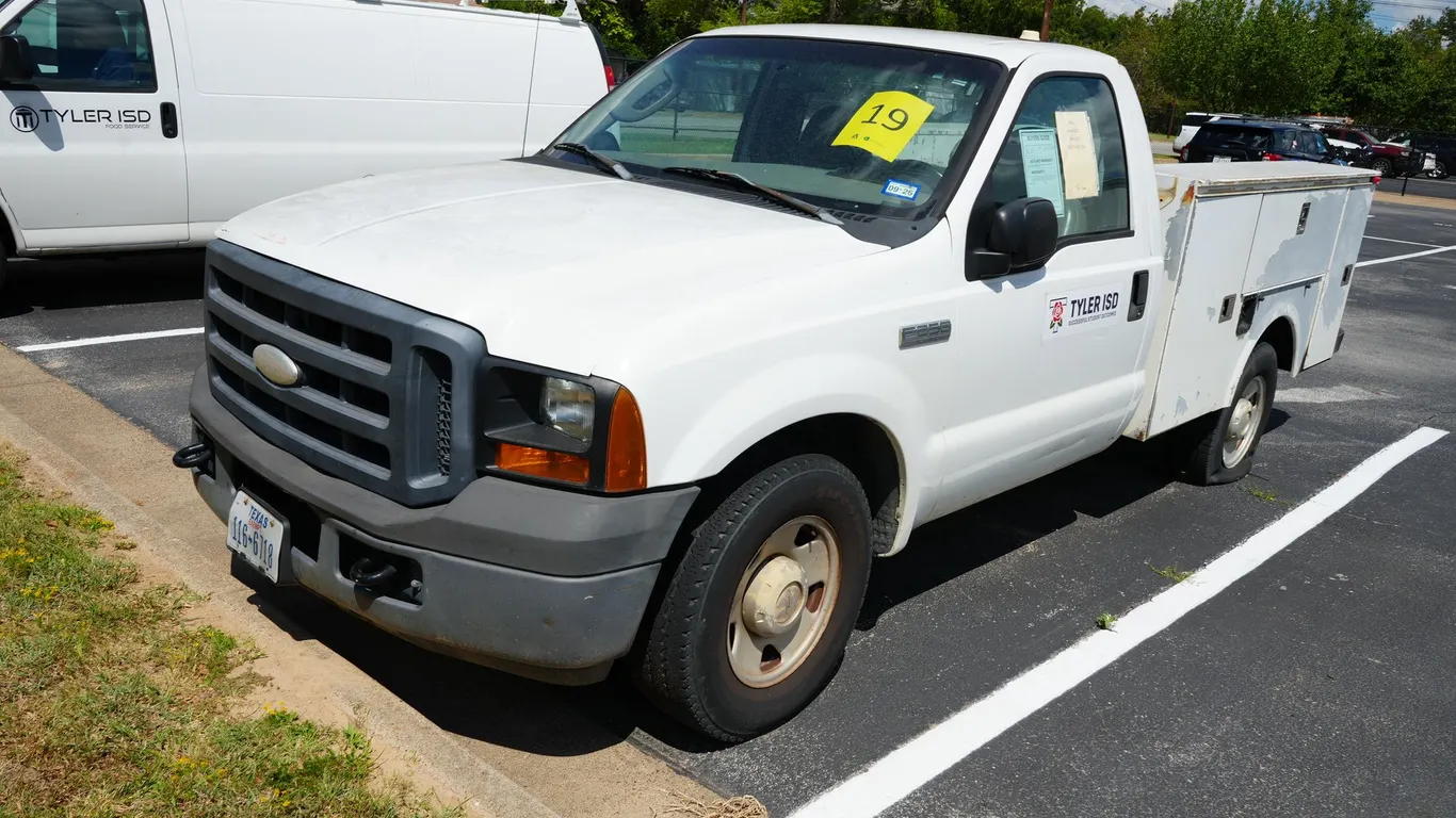 2007 Ford F250 XL Super Duty Service Truck