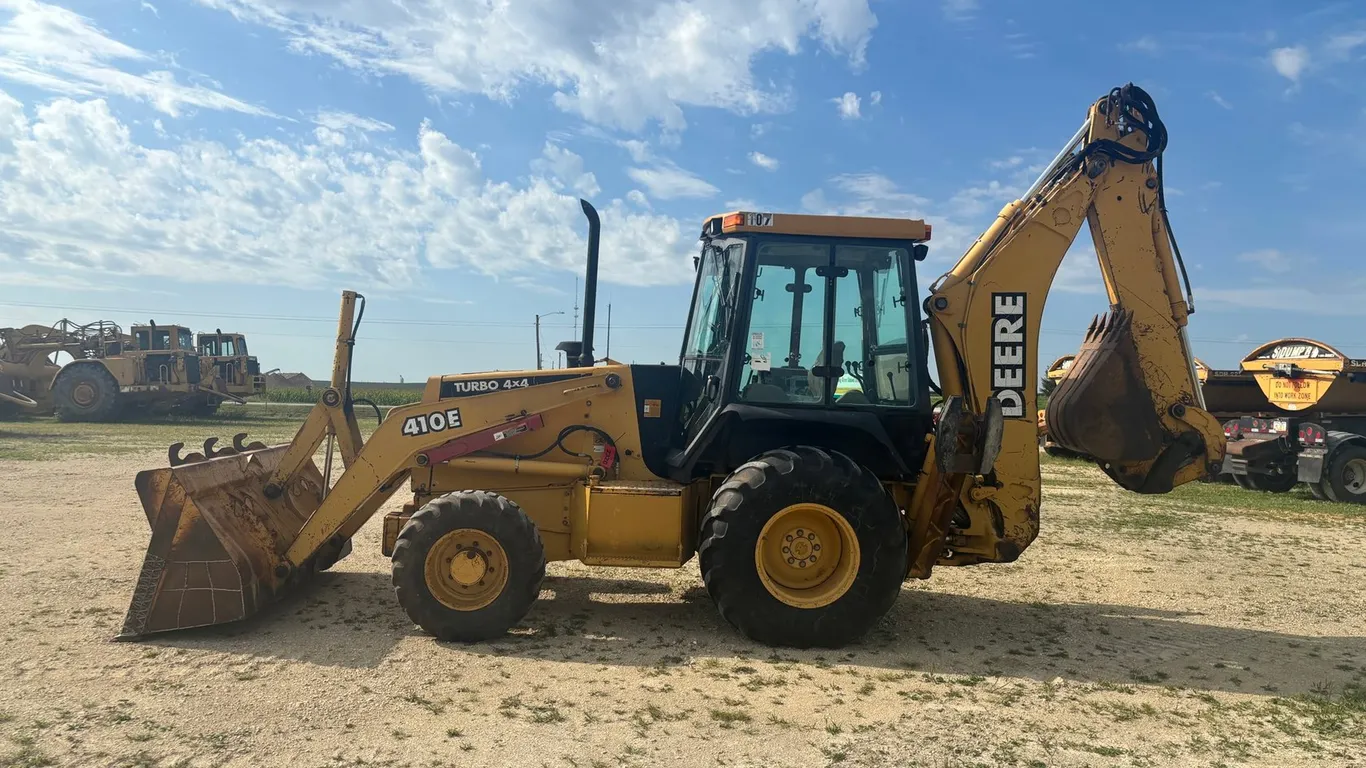 1998 Deere 410E Loader Backhoe