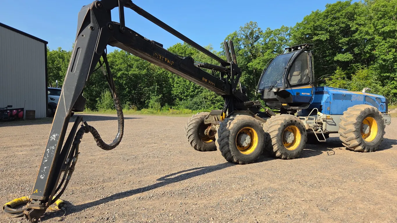 Rottne H-20 Processor Harvester