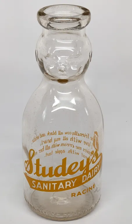 TRPQ QUART BABY FACE CREAM TOP MILK BOTTLE STUDEY'S SANITARY DAIRY RACINE WISCONSIN (NURSERY RHYME)