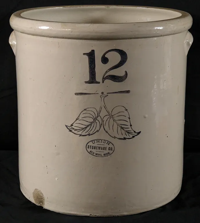 12 GAL RED WING STONEWARE ELEPHANT EAR CROCK