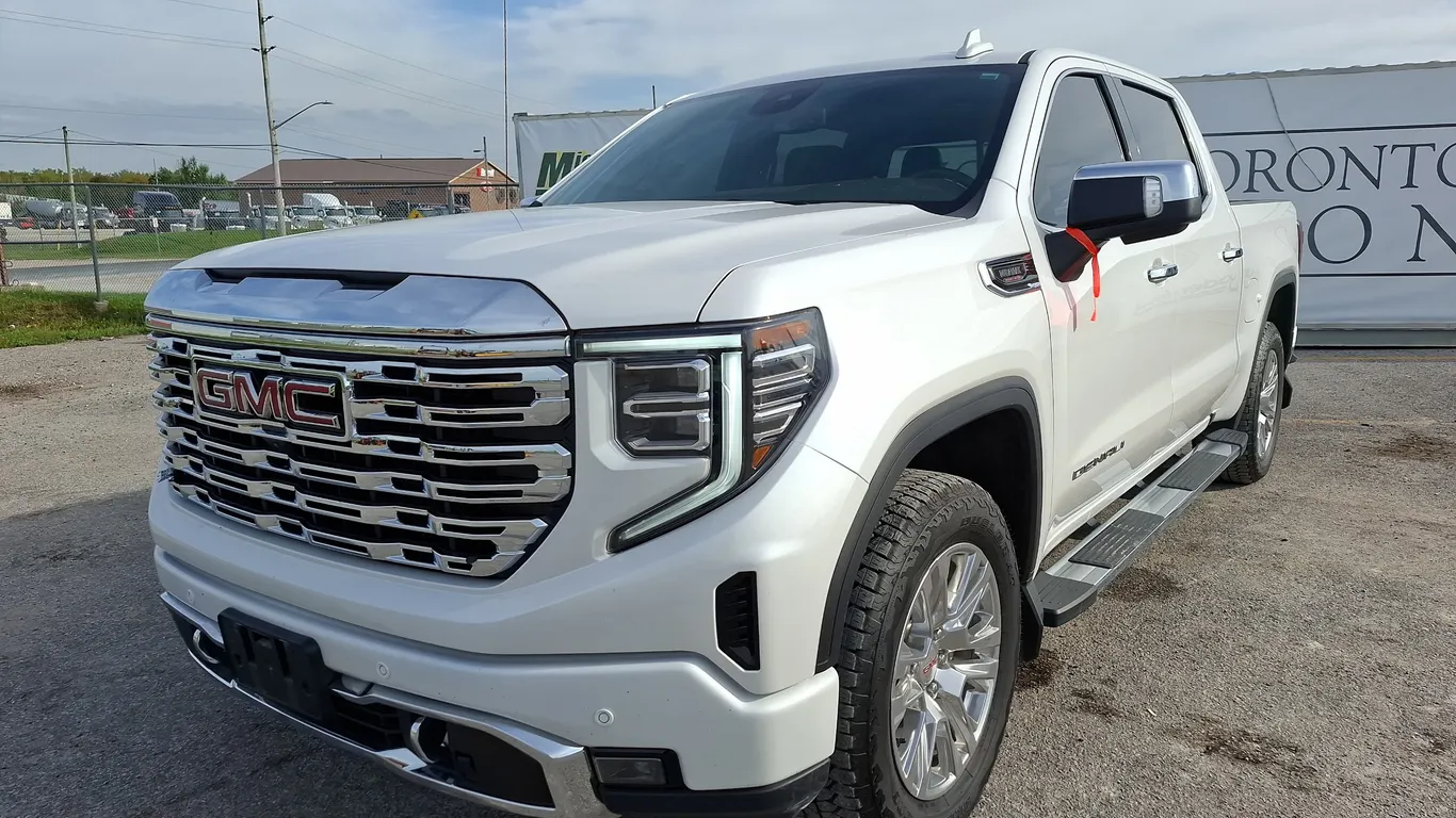 2025 GMC Sierra 1500 4x4 Denali 4dr Crew Cab 5.8 ft. SB
