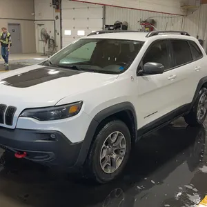 2019  Jeep  Cherokee  4x4 Trailhawk 4dr SUV