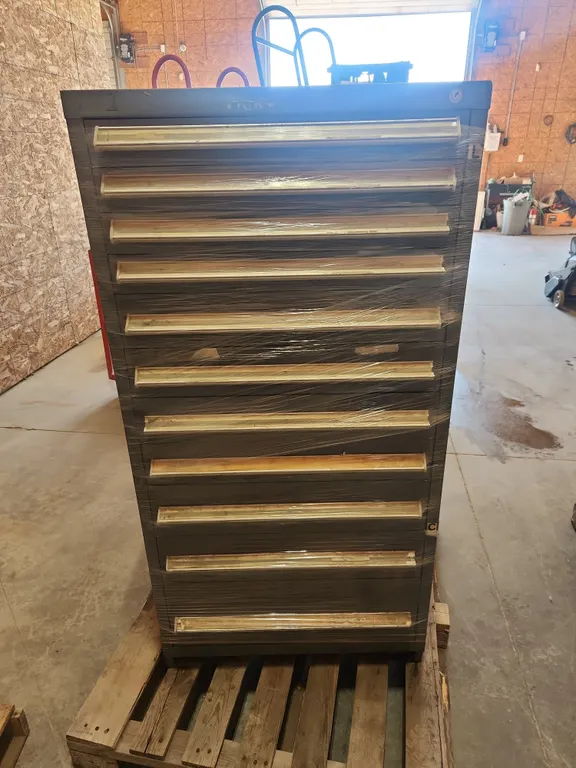 11 Drawer Cabinet