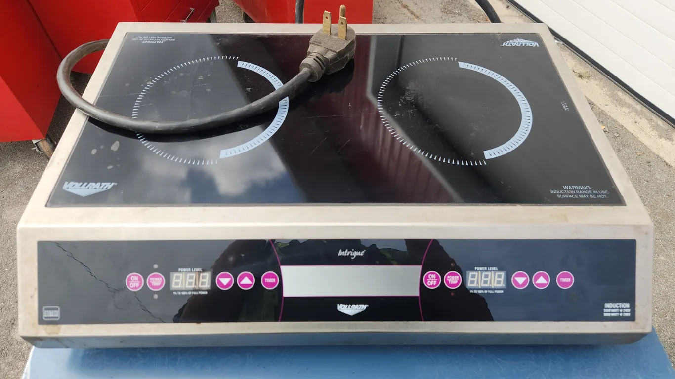 Vollrath Dual Hob Induction Cooktop