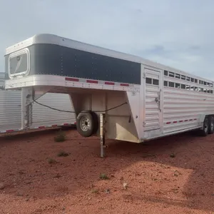 2021 Featherlite 8127-7624-STD Livestock Trailer