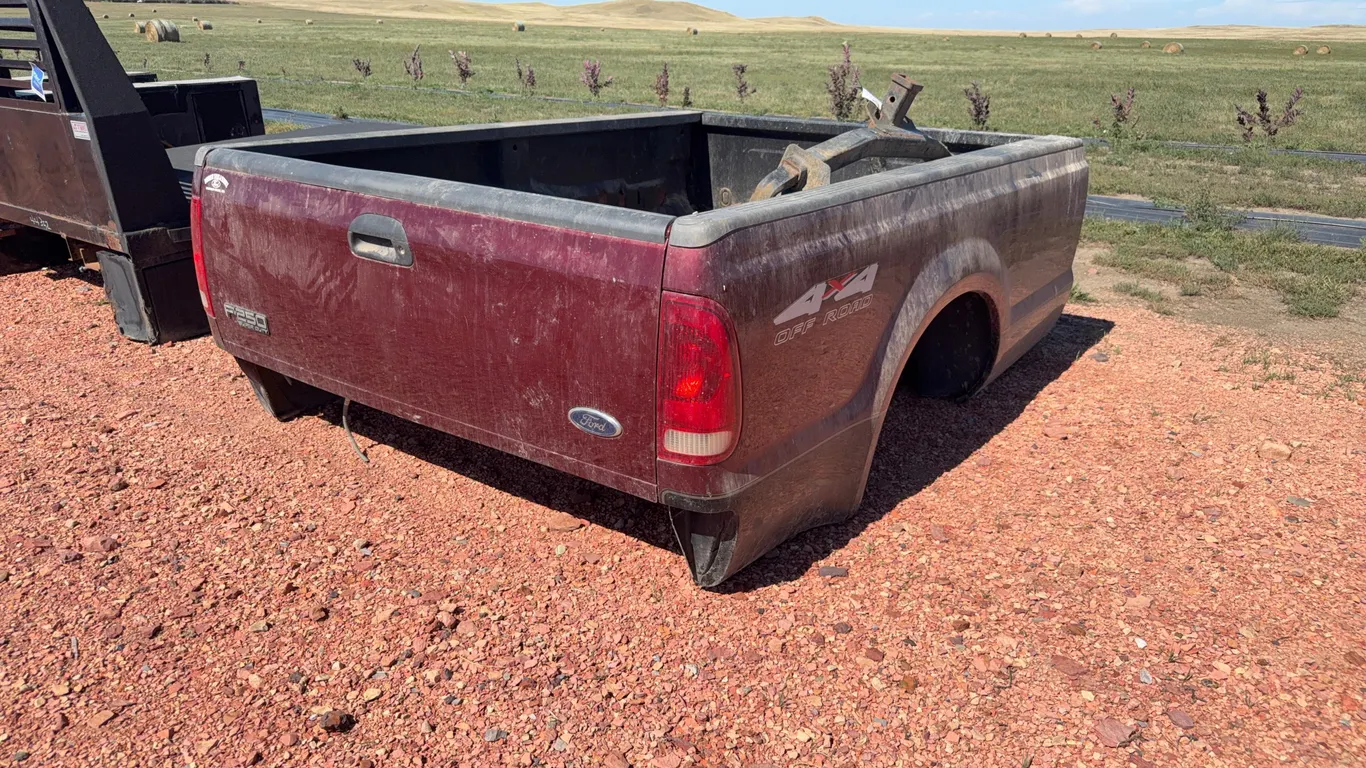Ford Pickup Box