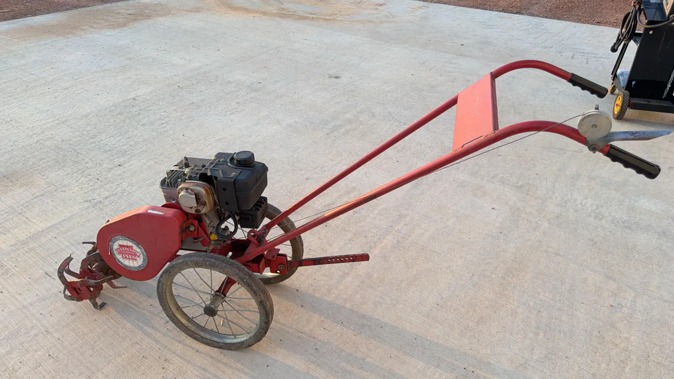 Troy-Bilt Cultivator Plus