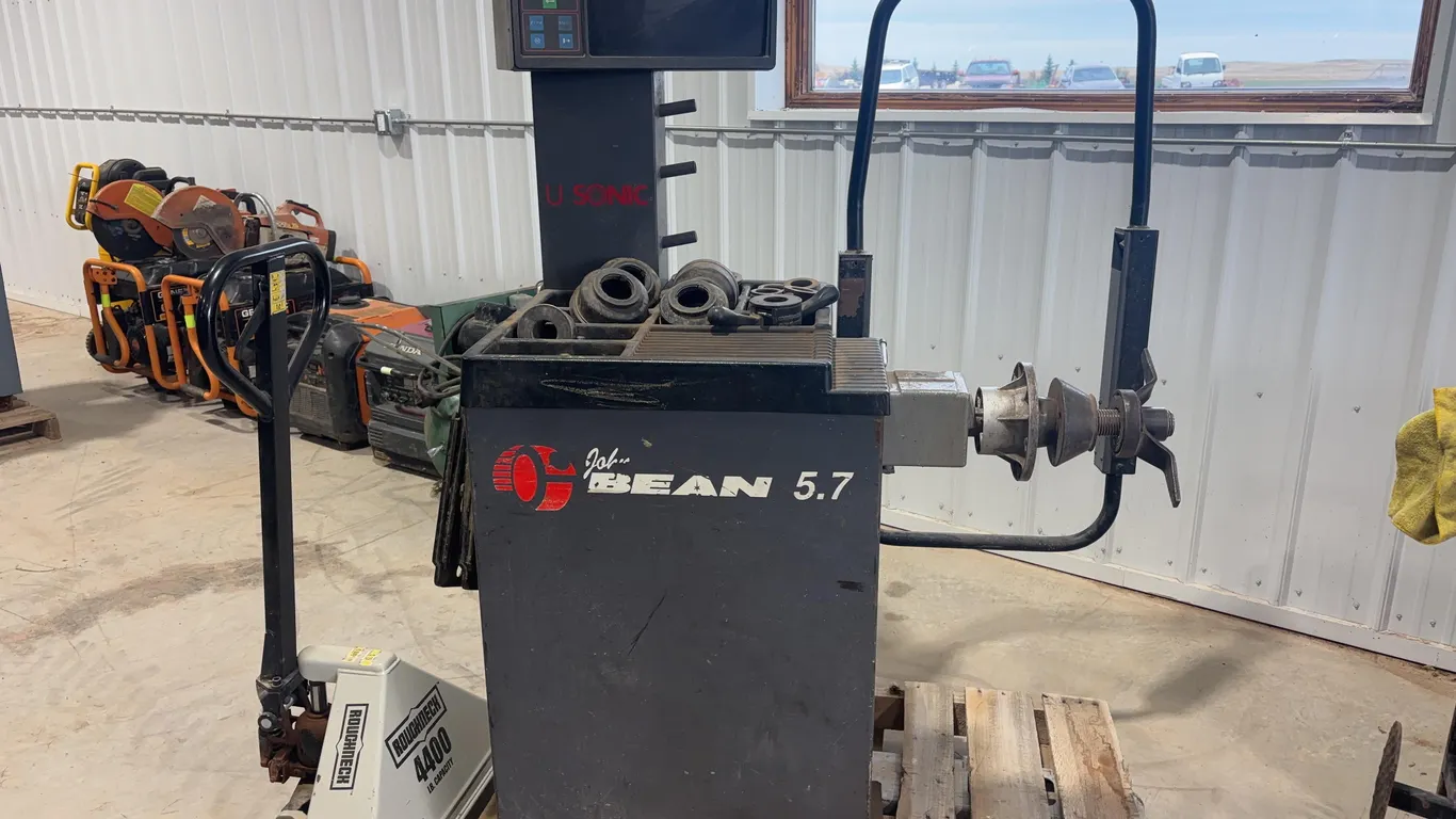 John Bean 5.7 Tire Balancer