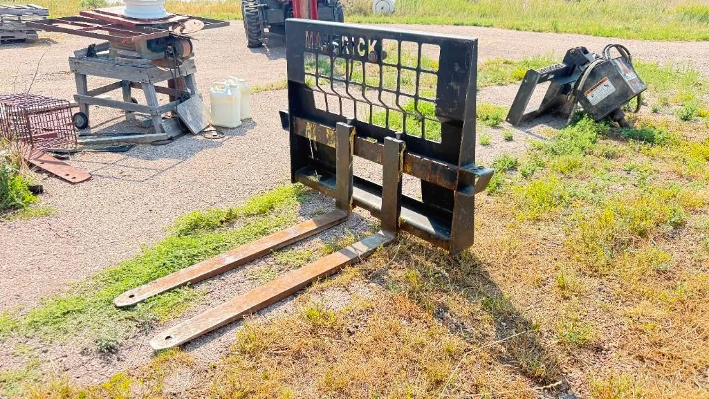 Maverick Pallet Forks