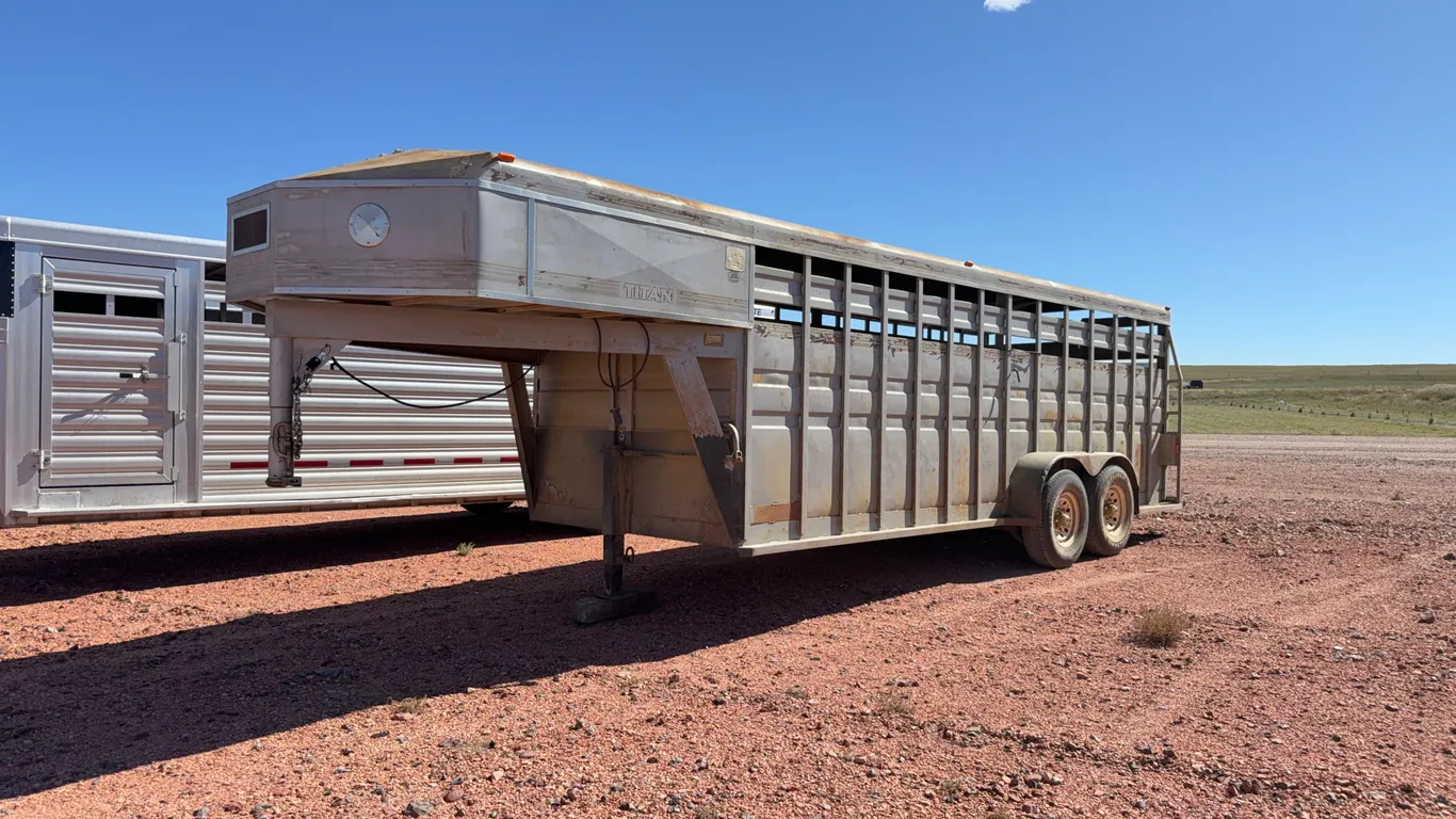 1993 Titan Trailer