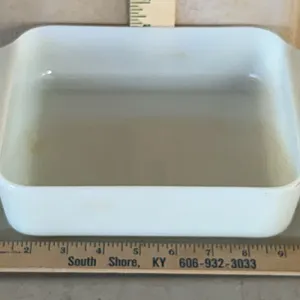Vintage Anchor Hocking 1.5 Qt Square Baking Dish