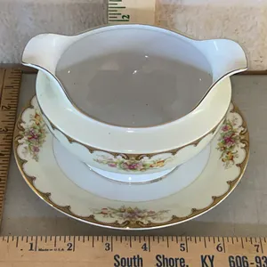 Vintage Royal Embassy China Lincoln Gravy Boat Made In Japan
