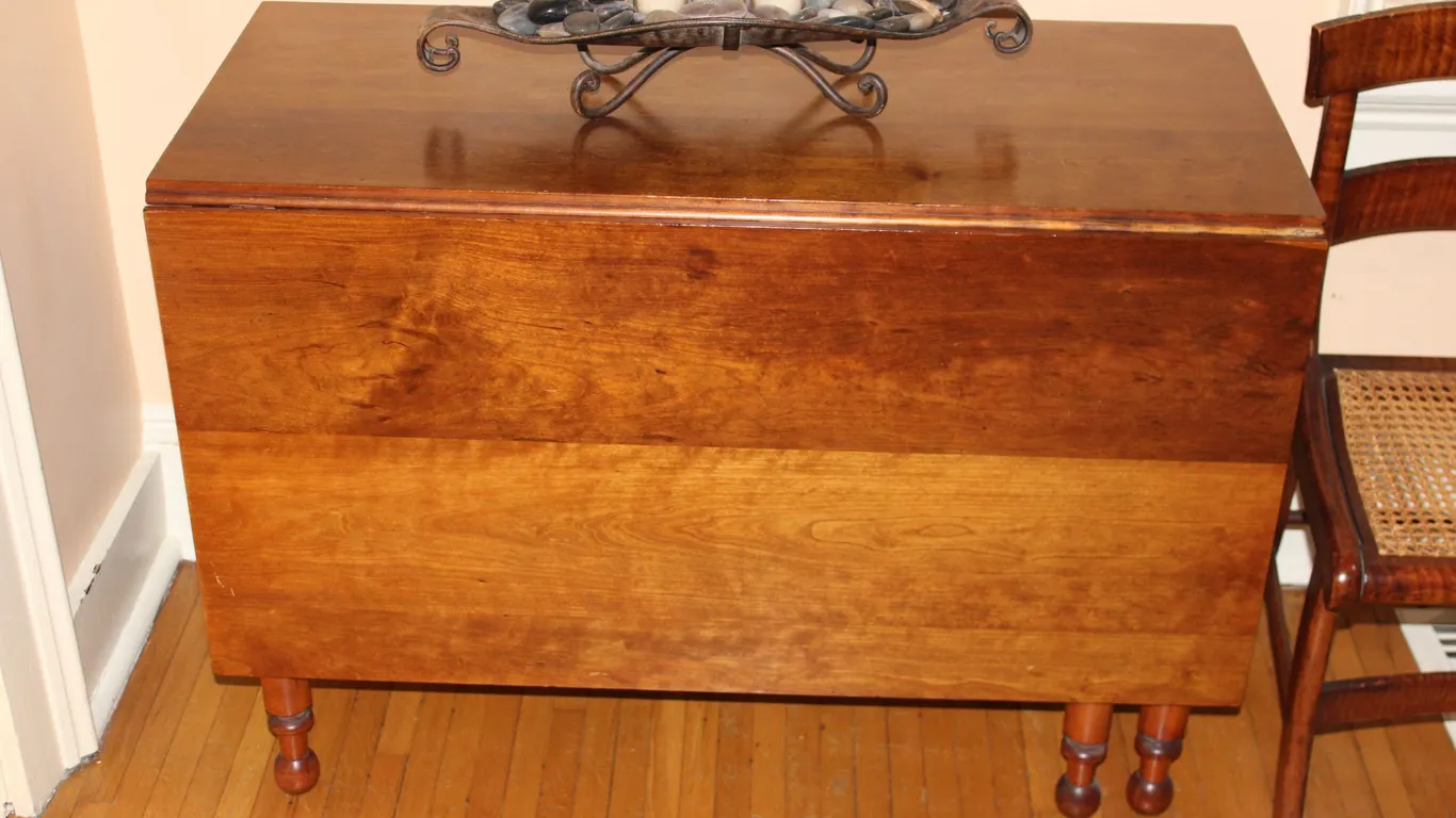 Antique Drop-Leaf Table