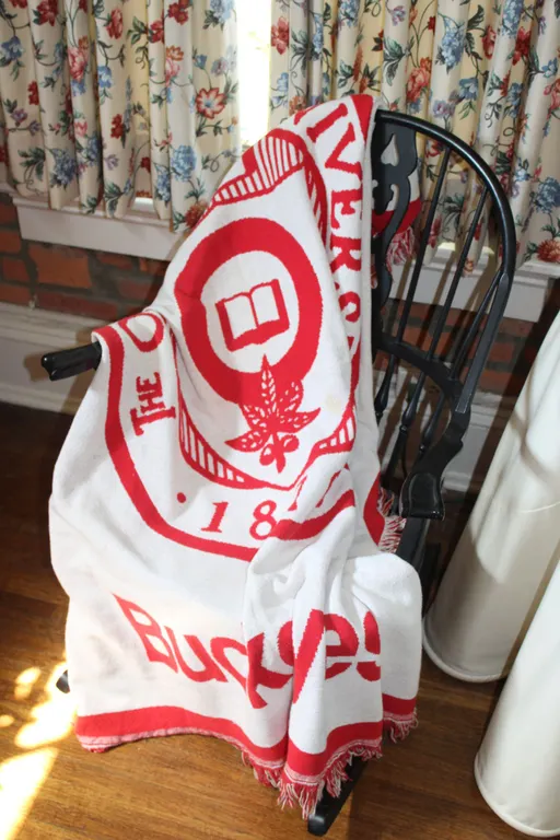 Ohio State Throw & Rocking Chair