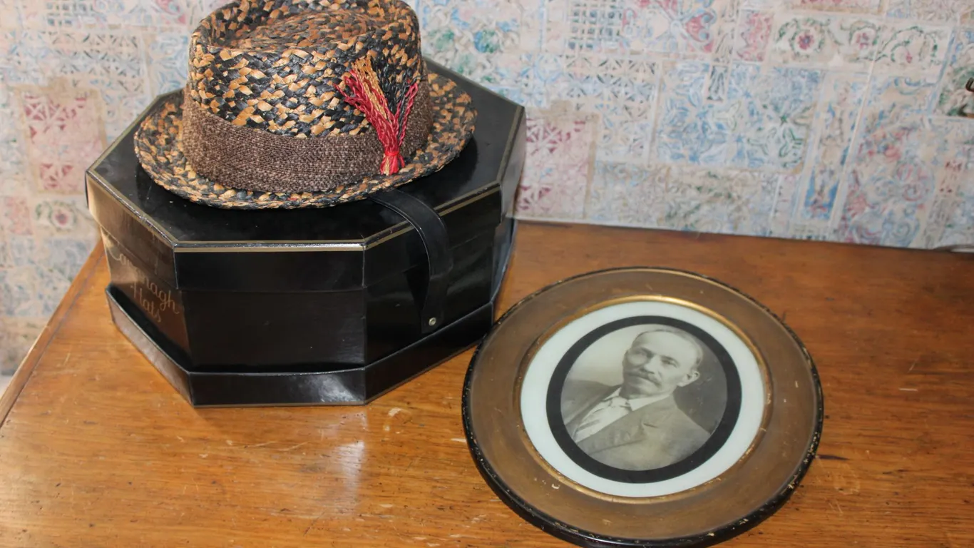 Hat & Portrait