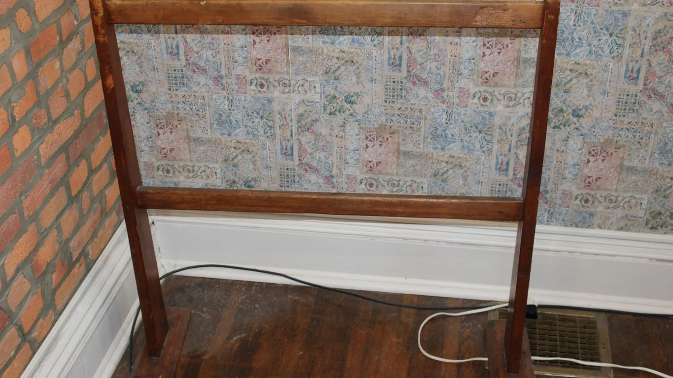 Wood Quilt Rack