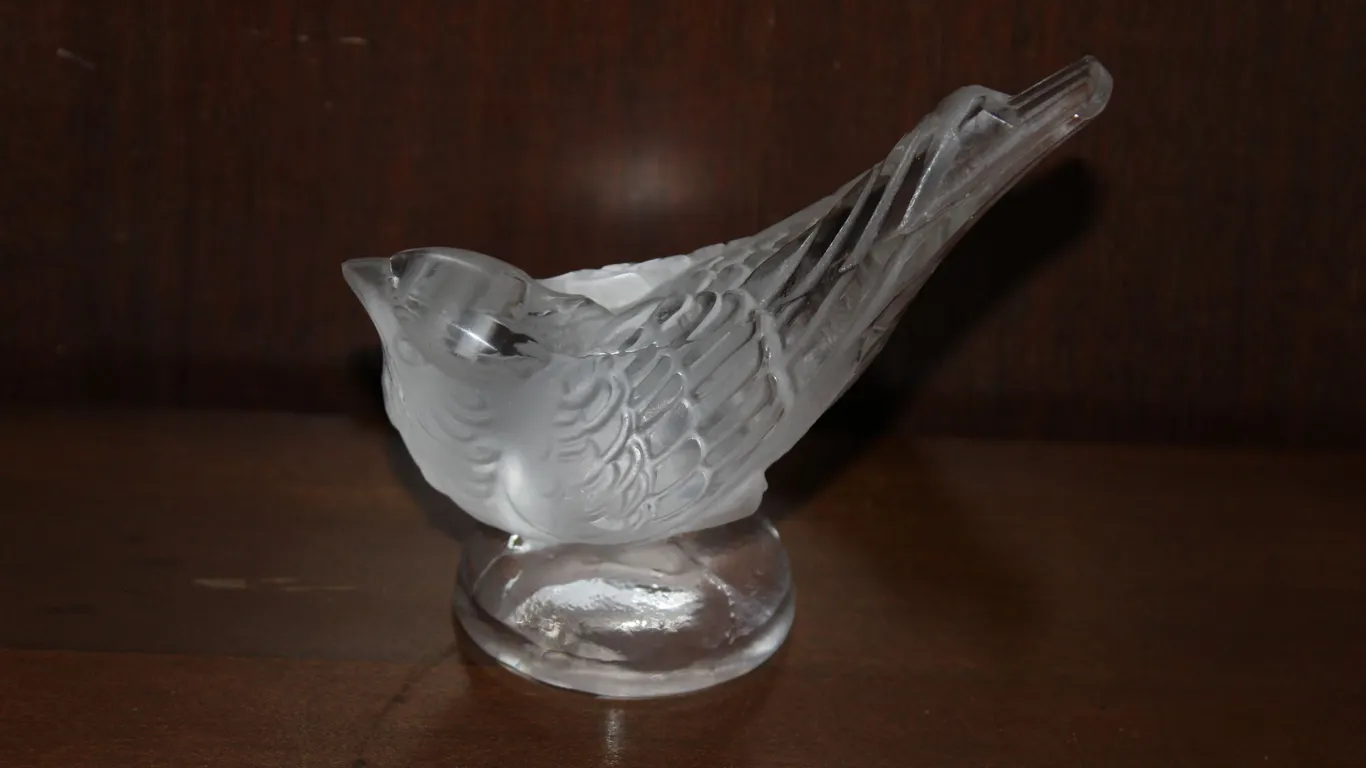 French Lalique Crystal Bird Figurine