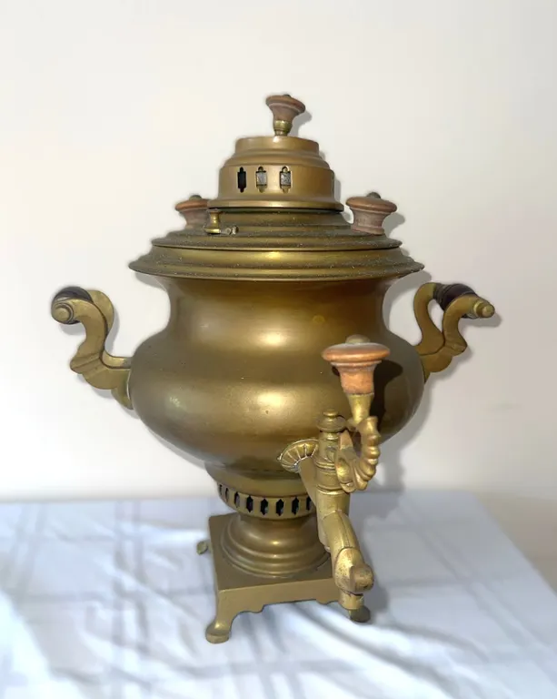 Antq Russian brass samovar