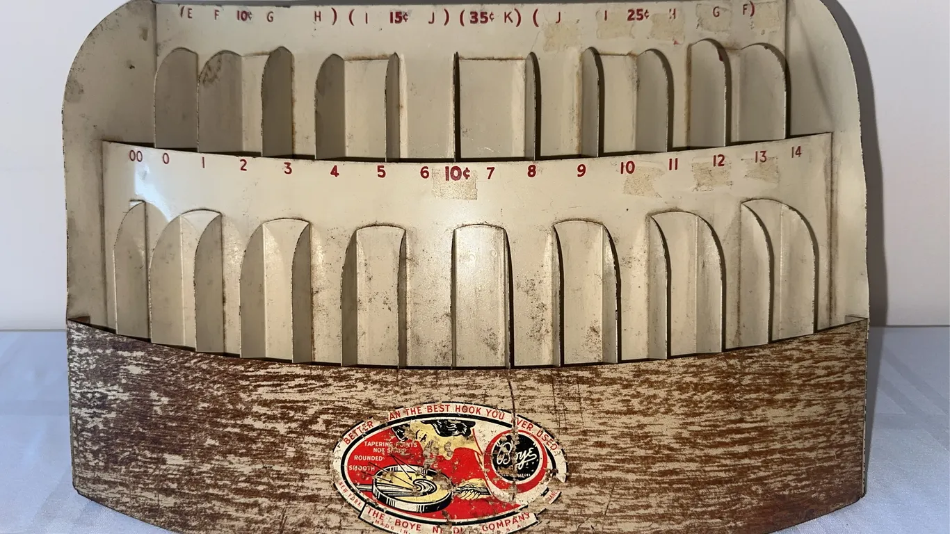 Antique BOYE Needle Company crochet hook countertop display