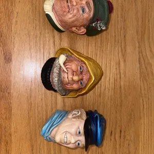 Bossons England vintage wall hangings