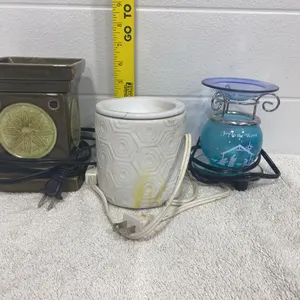 Wax melters