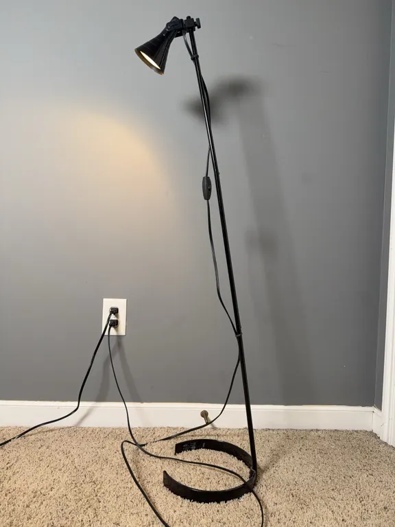 Task/Chair Light-in Brown - Preowned