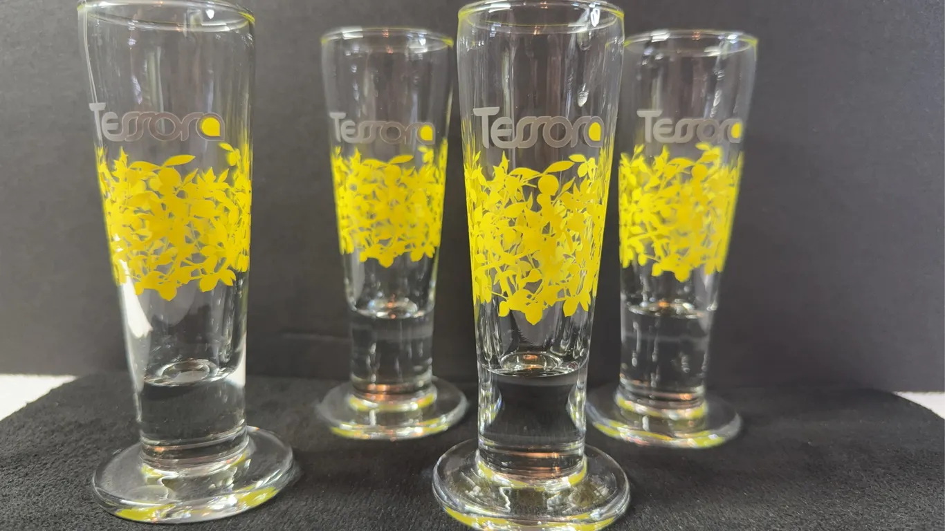 Set of 4 Tessora Lemoncello Shot Glasses - Preowned