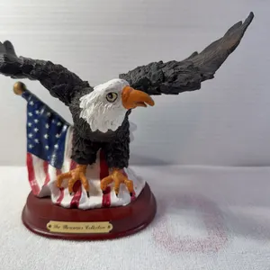 The Memories Collection Eagle Statue - Preowned