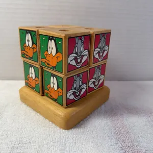 “Looney Tunes” Wooden Cube Character Desk Display