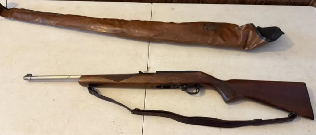 Ruger Model 10/22Carbine Rimfire Rifle