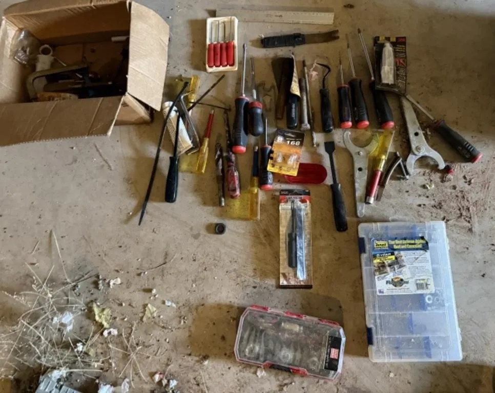 Screw Drivers, Bit, Tire Repair Kit, Picks,