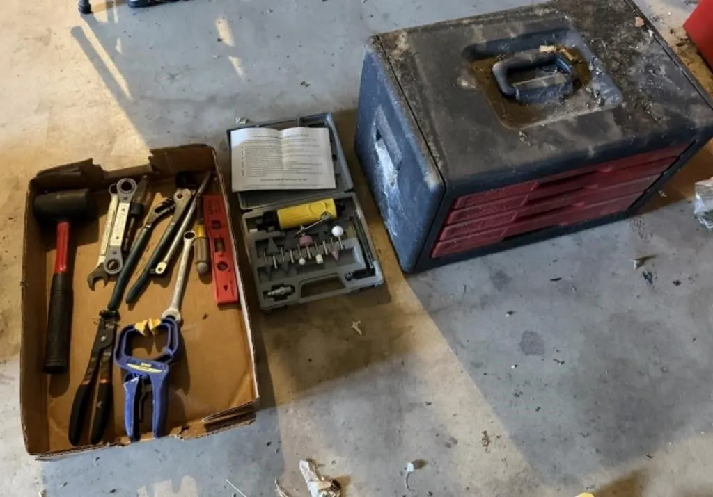 Craftsman Plastic Tool Storage Box, Pressure Air