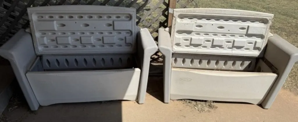 2 Rubbermaid Patio Storage Benches