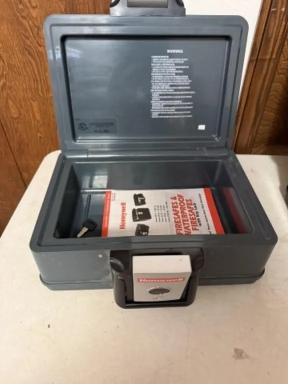 Honeywell Fire & Waterproof Safe (Has Key)