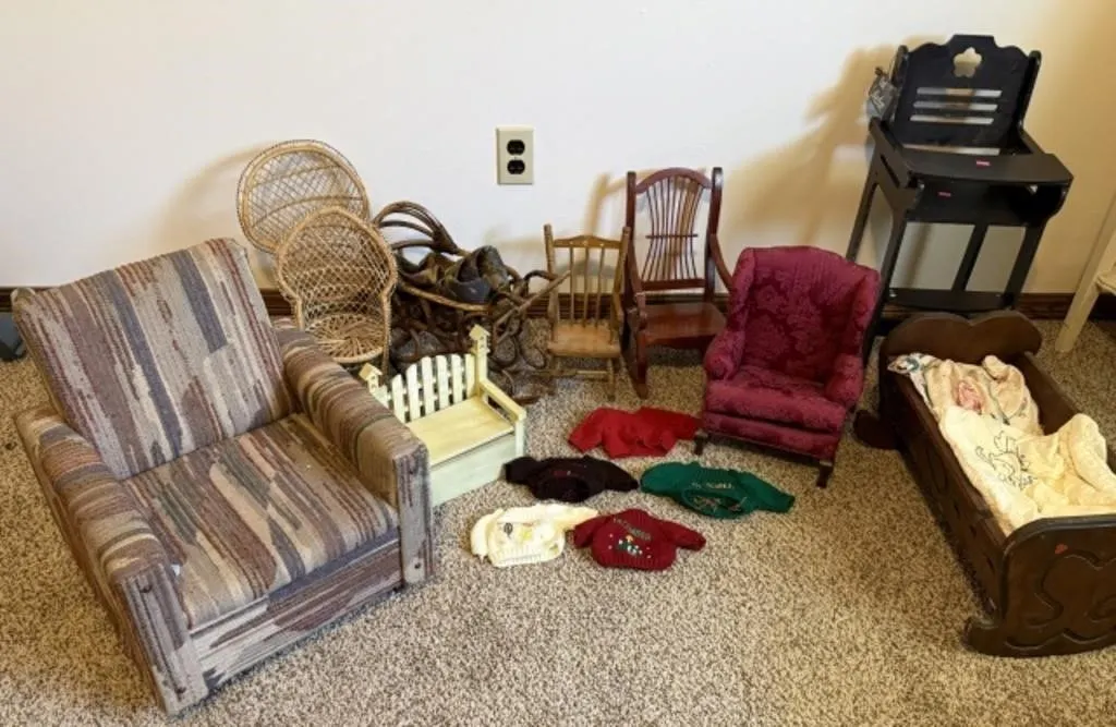 Misc. Doll Furniture