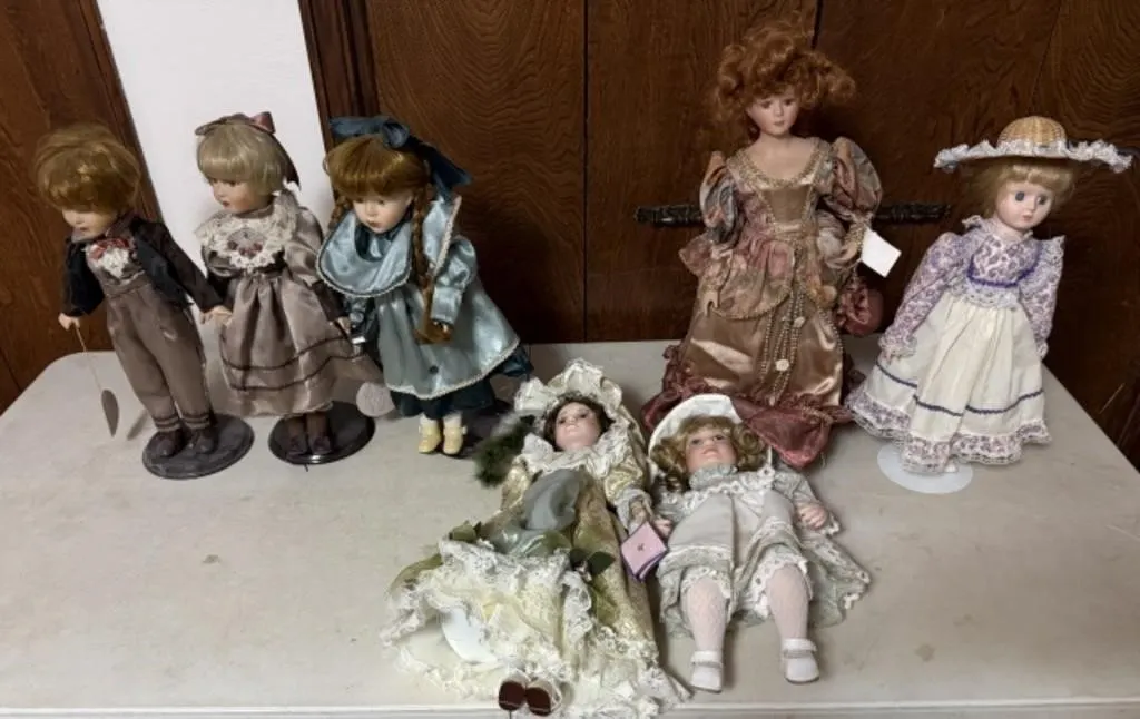 7+/- Porcelain Collectible Dolls