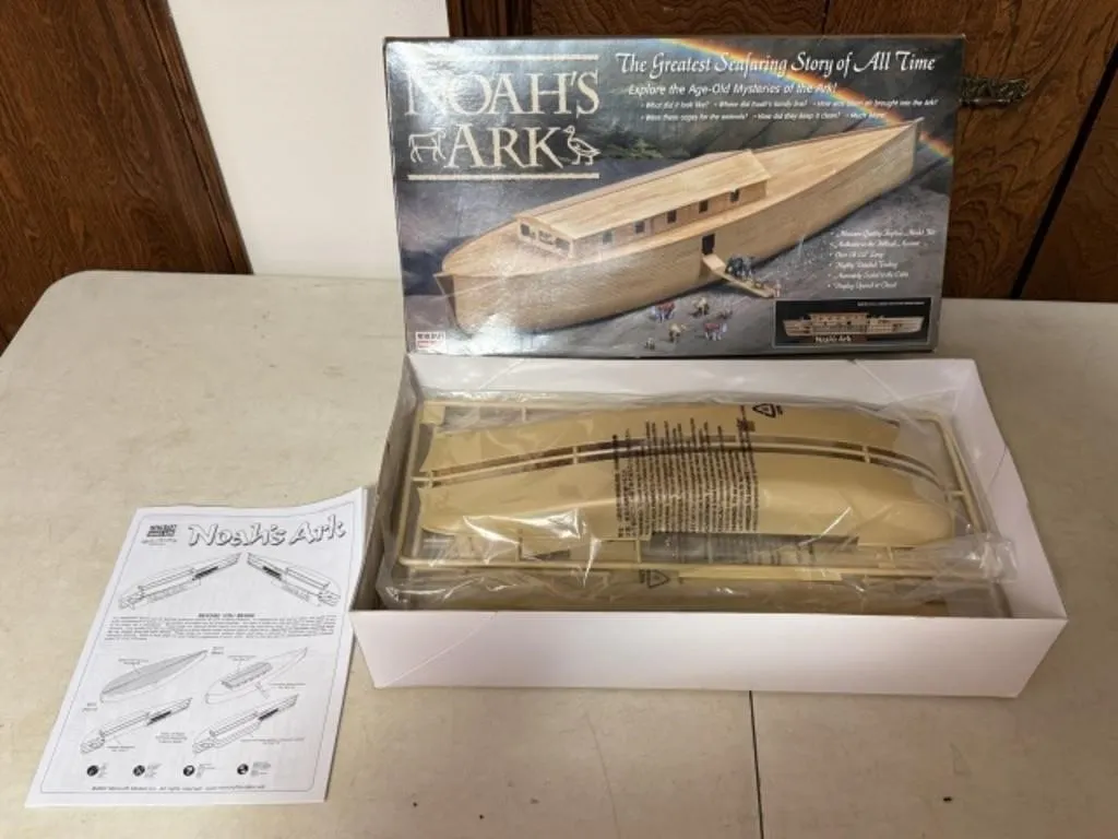 Noah's Ark Minicraft Model Kit
