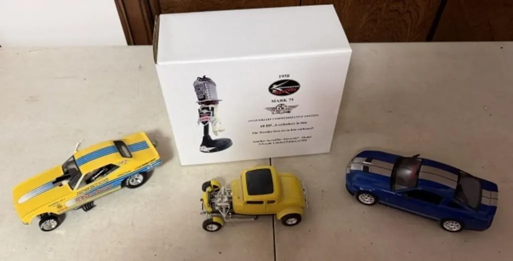 1958 Limited Edition 60HP Outboard Motor Scale