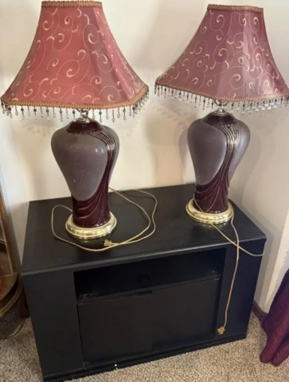 Media Console Stand, 2 Matching Lamps