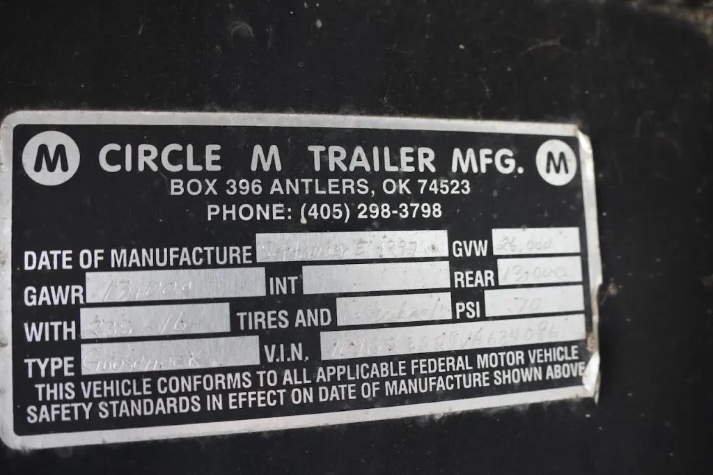 1997 Circle M Sure Pull gooseneck trailer,